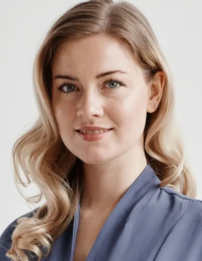 Portrait of Natalie Torres - Digital Marketing Strategist